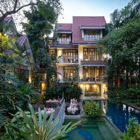 Ariyasom Villa Bangkok Exterior photo