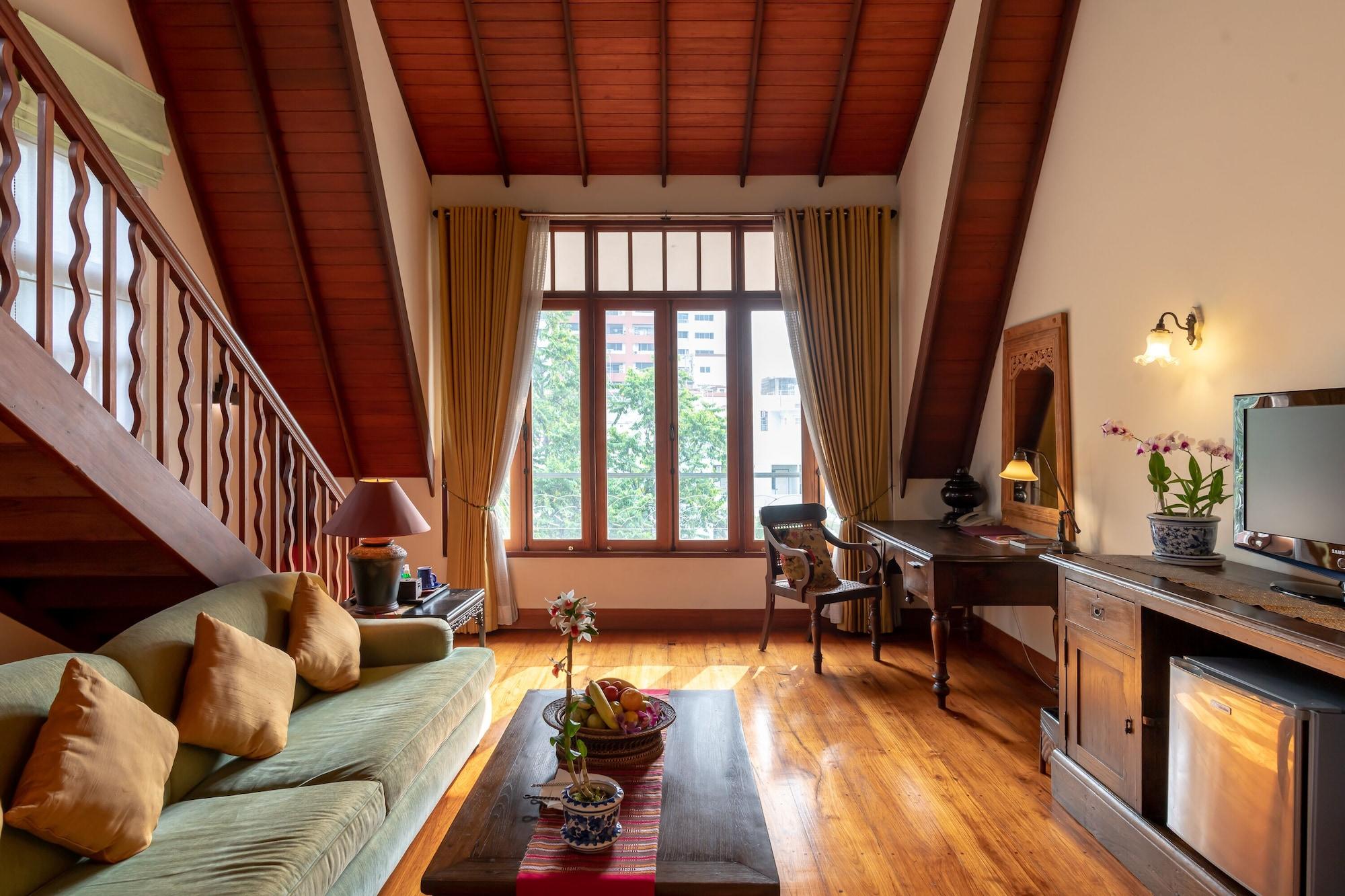 Ariyasom Villa Bangkok Exterior photo