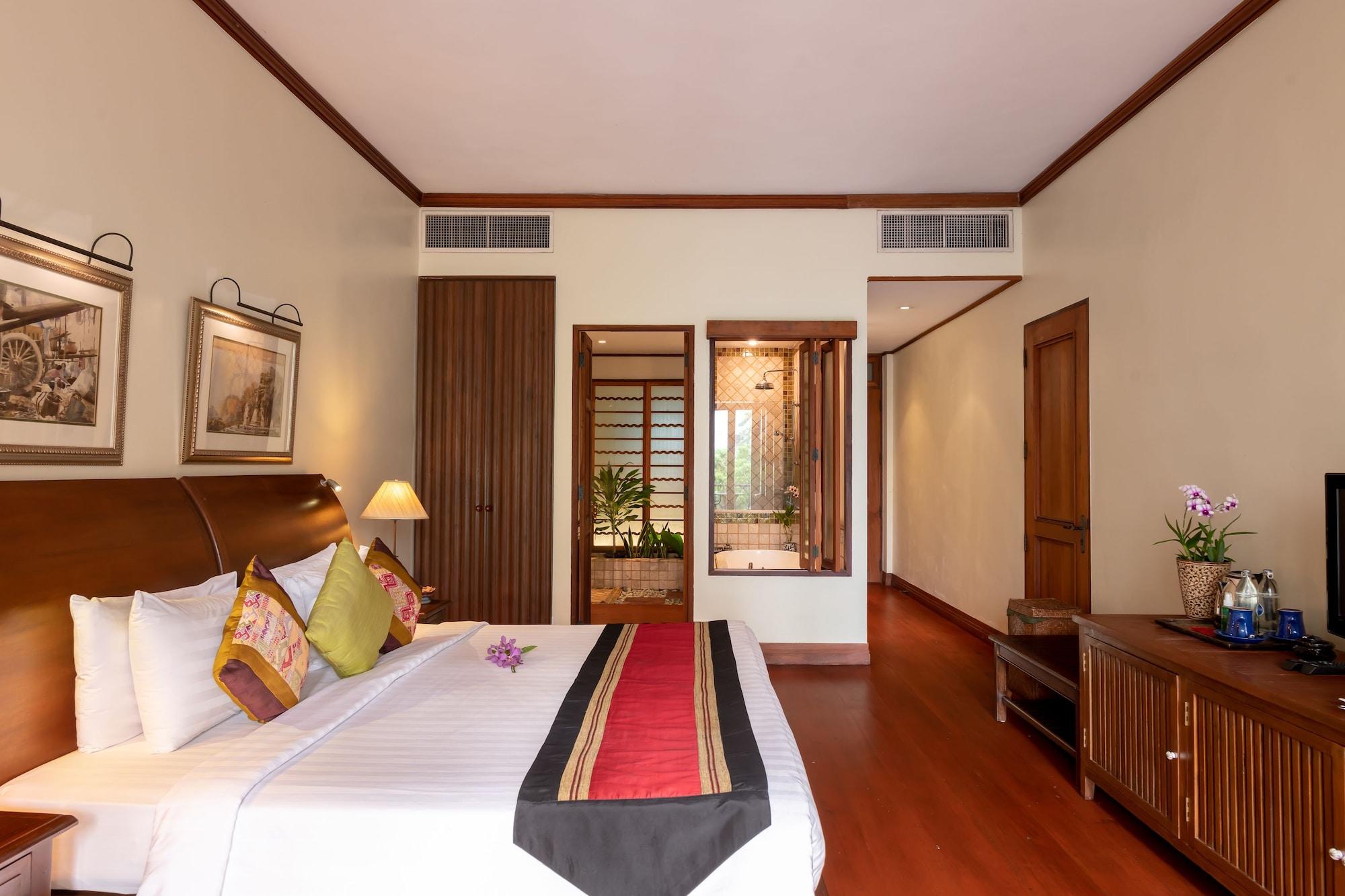 Ariyasom Villa Bangkok Exterior photo