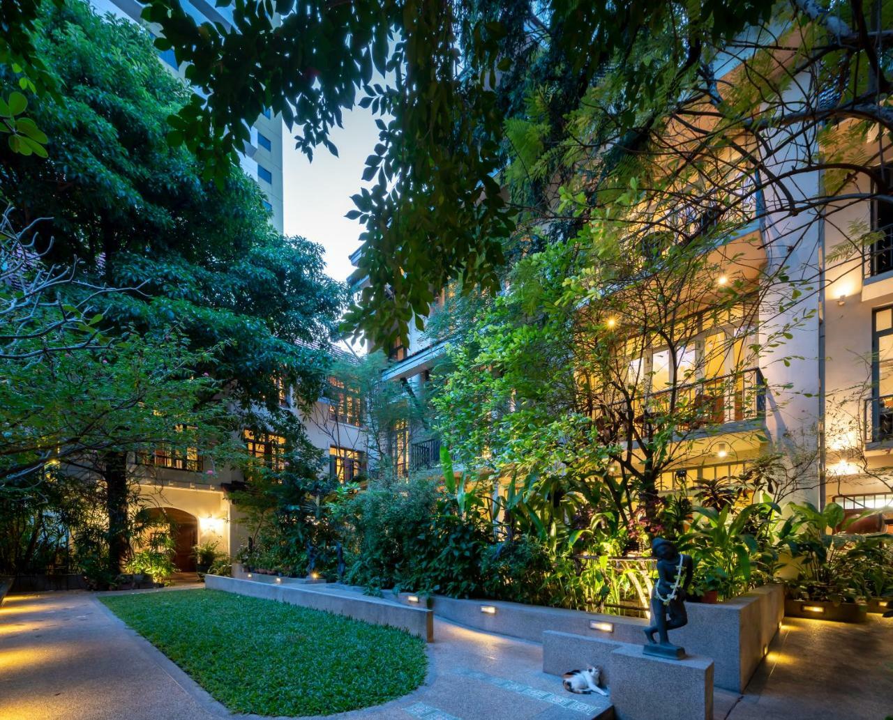 Ariyasom Villa Bangkok Exterior photo